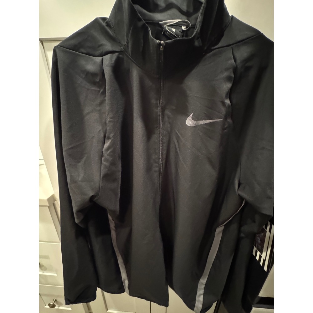 Nike Men's Black Track Jacket Full Zip Athletic Lightweight Performance - Picture 2 of 5